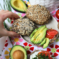 Simply Keto Vegane Low-Carb Brötchen Backmischung 335g